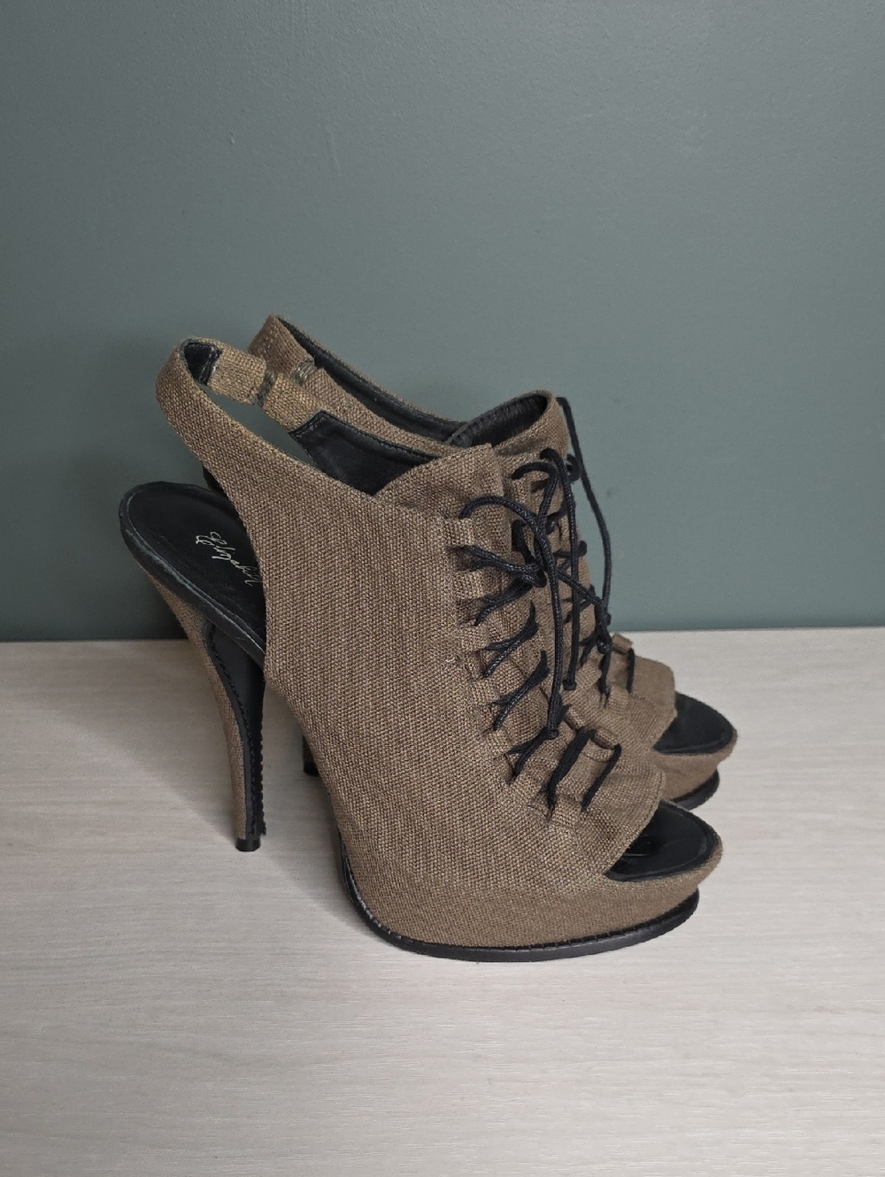 Elizabeth And James  Olive Brown canvas  Lace-Up Peep-Toe Margo Heels Size 7